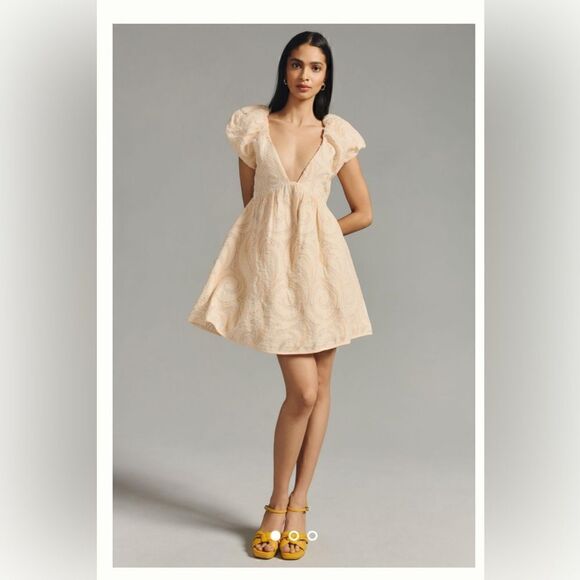 Anthropologie Deep-V Puff-Sleeve Dress Size 12 Peach - Picture 1 of 3